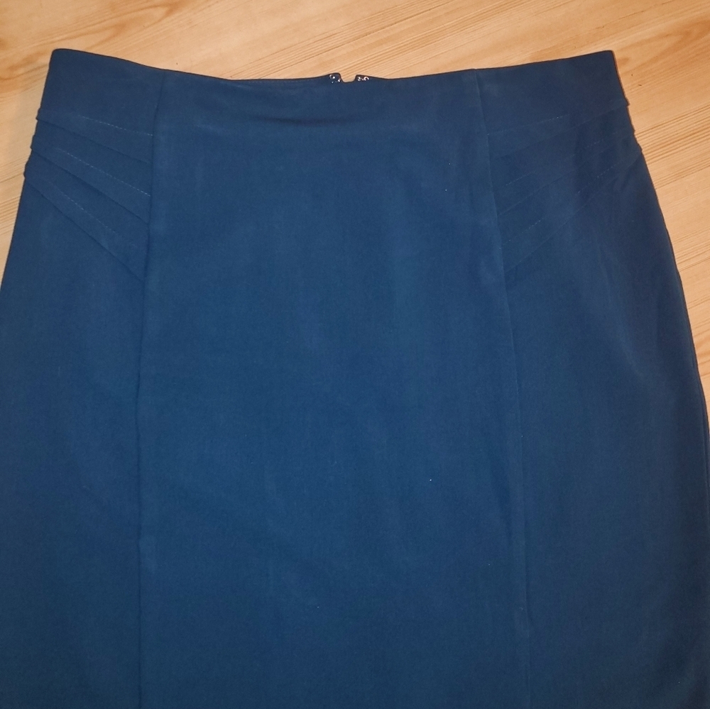 New York & Company Women's Pencil Skirt - Picture 5 of 7